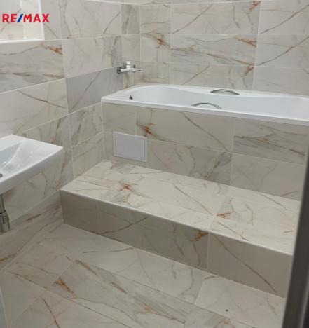 Pronájem bytu 2+1, Frýdek-Místek - Místek, náměstí Svobody, 87 m2