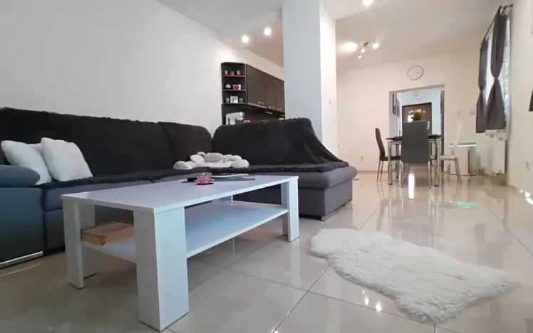 Prodej rodinného domu, Vinary, 75 m2