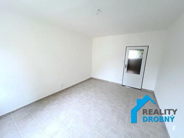 Pronájem bytu 2+1, Děčín, Družstevní, 80 m2