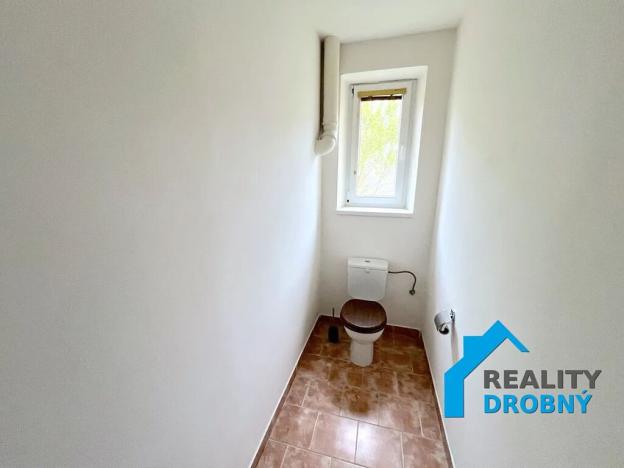 Pronájem bytu 2+1, Děčín, Družstevní, 80 m2