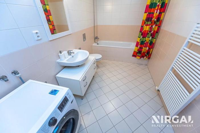 Pronájem bytu 3+kk, Praha - Liboc, Naardenská, 100 m2