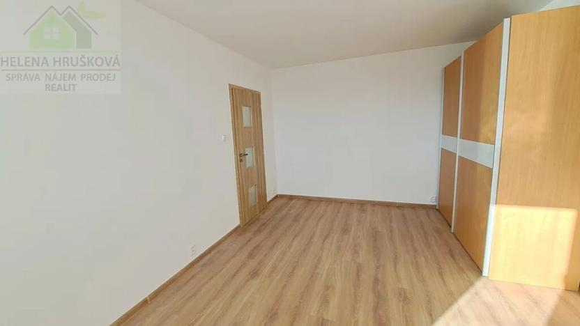 Pronájem bytu 1+1, Ostrava, Varenská, 35 m2