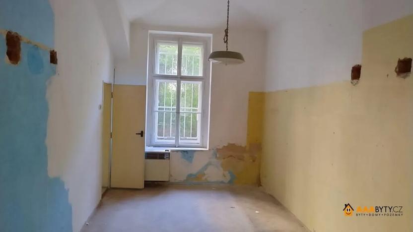 Prodej bytu 2+1, Praha - Vinohrady, Sázavská, 66 m2