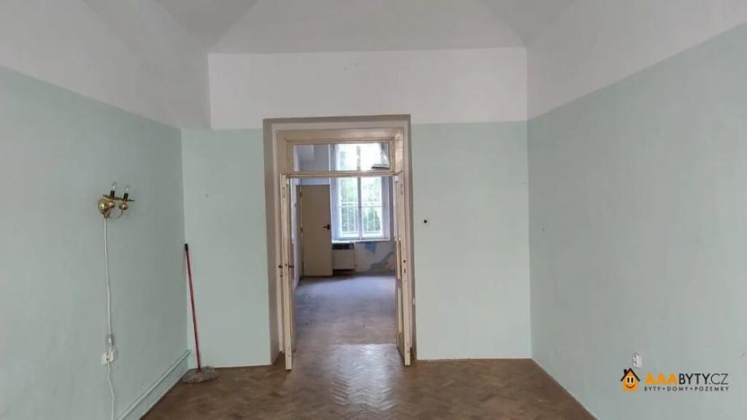 Prodej bytu 2+1, Praha - Vinohrady, Sázavská, 66 m2