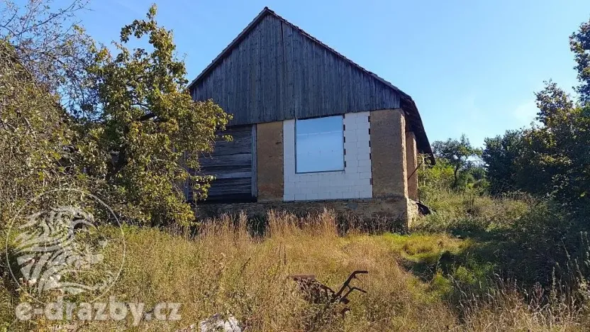 Dražba rodinného domu, Koberovice, 198 m2
