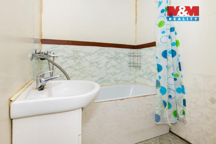 Prodej bytu 3+1, Chrudim - Chrudim III, Fibichova, 71 m2