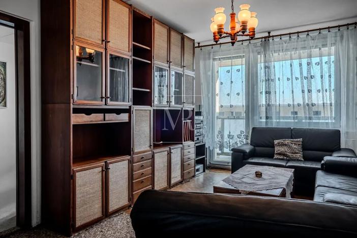 Prodej bytu 3+1, Praha - Kobylisy, Luhovská, 74 m2