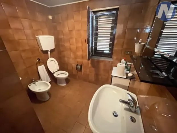 Prodej vily, Monte San Savino, Itálie, 250 m2