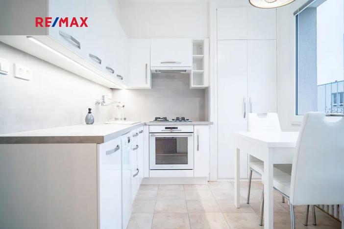 Pronájem bytu 2+kk, Hradec Králové, Truhlářská, 67 m2