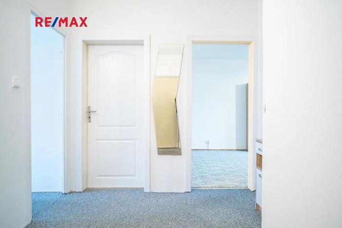 Pronájem bytu 2+kk, Hradec Králové, Truhlářská, 67 m2