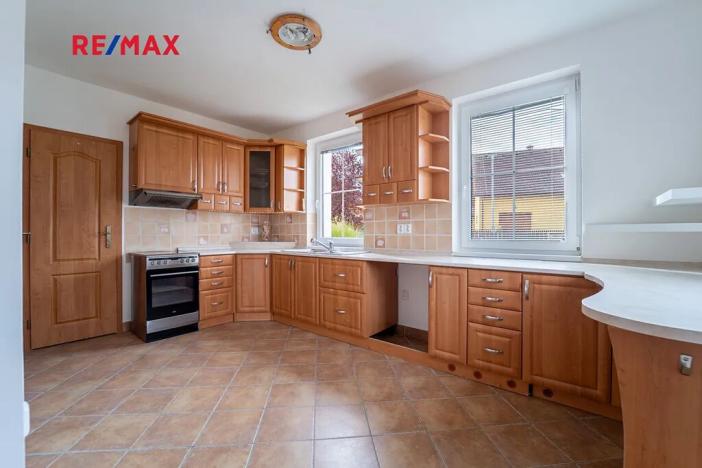 Prodej rodinného domu, Dolní Bousov, V Končinách, 146 m2