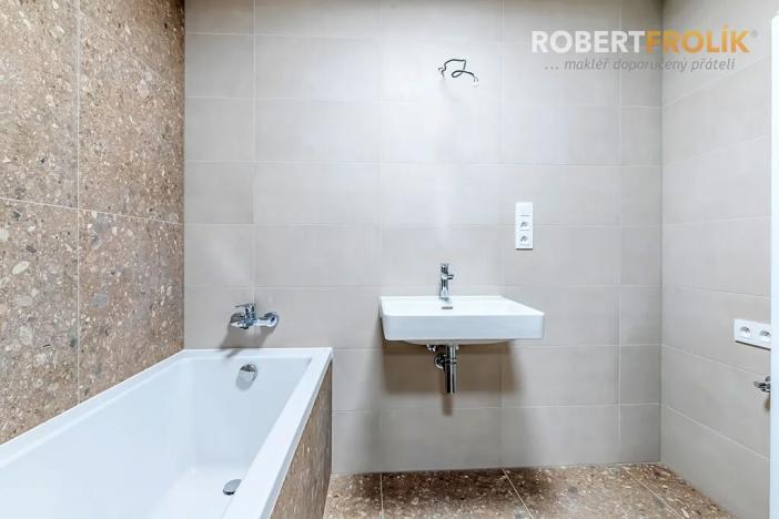 Pronájem bytu 3+kk, Praha - Košíře, Starokošířská, 75 m2