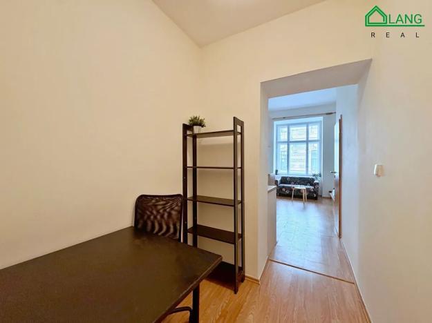 Pronájem bytu 1+kk, Brno, Běhounská, 32 m2