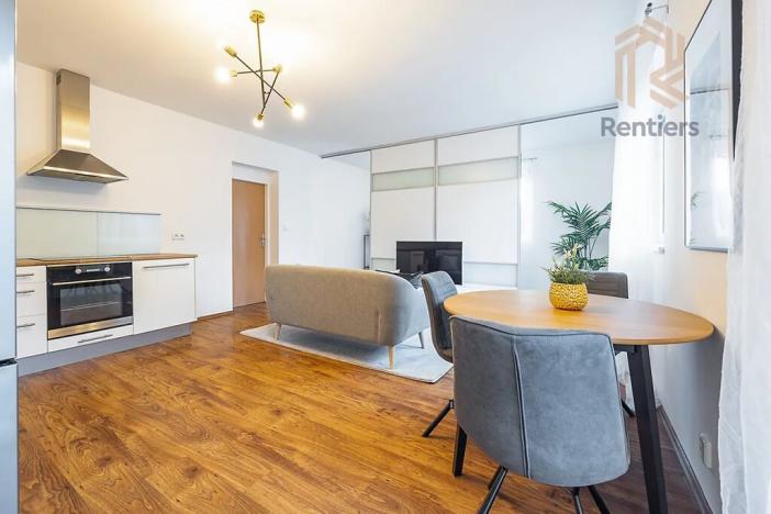 Prodej bytu 2+kk, Praha - Újezd nad Lesy, Domanovická, 67 m2