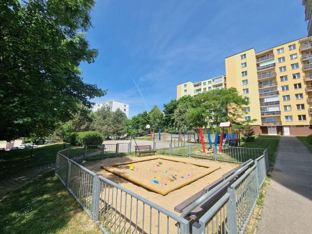 Pronájem bytu 1+kk, Brno, Okrouhlá, 28 m2