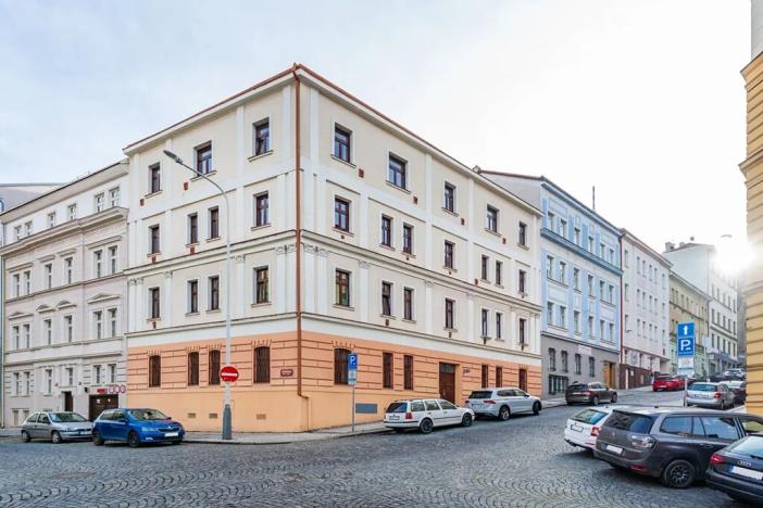 Pronájem bytu 1+kk, Praha - Žižkov, Milíčova, 28 m2