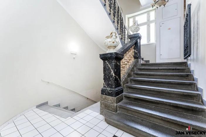 Prodej bytu 1+kk, Praha - Nové Město, Štěpánská, 39 m2