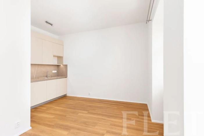Pronájem bytu 1+kk, Praha - Libeň, Kotlaska, 25 m2