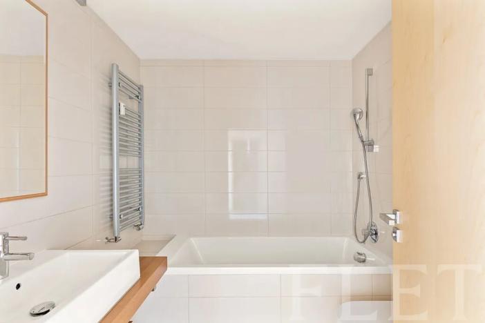 Pronájem bytu 2+kk, Praha - Libeň, U libeňského pivovaru, 46 m2