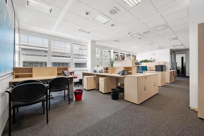 Pronájem kanceláře, Praha - Smíchov, Karla Engliše, 600 m2