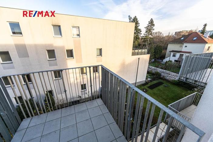 Pronájem bytu 2+kk, Praha - Strašnice, Novostrašnická, 68 m2