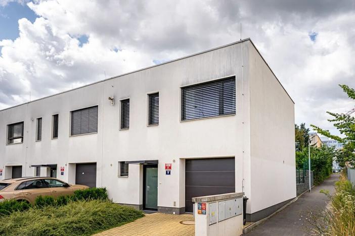 Pronájem rodinného domu, Praha - Háje, Exnárova, 146 m2