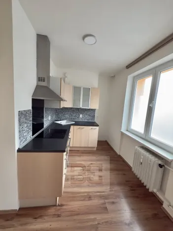 Pronájem bytu 2+1, Kladno, Zd. Petříka, 51 m2