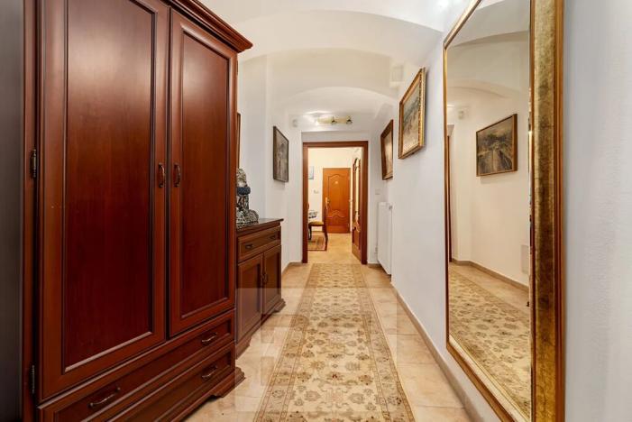 Prodej bytu 3+1, Praha - Vinohrady, Na Kozačce, 95 m2