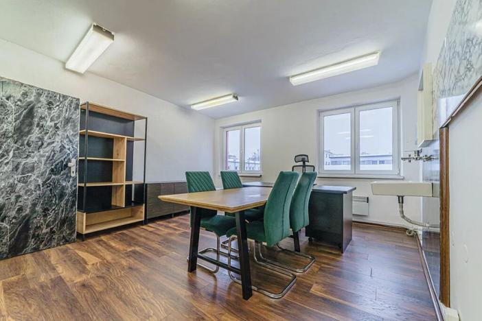 Pronájem kanceláře, Ostrava, Teslova, 27 m2