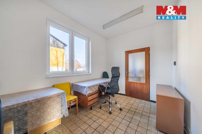 Pronájem skladu, Tisová - Hlinné, 1000 m2