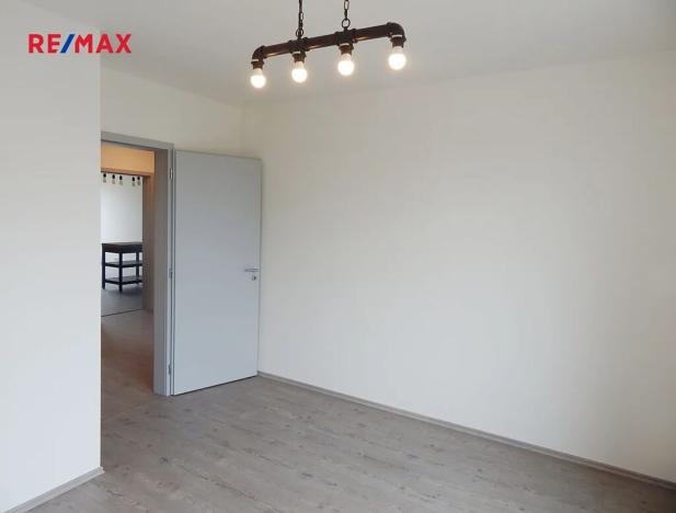 Pronájem bytu 3+kk, Kladno, Benediktínská, 78 m2