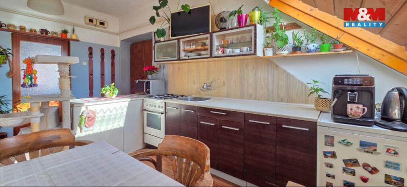 Prodej bytu 3+1, Pardubice - Zelené Předměstí, Staňkova, 83 m2