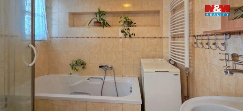 Prodej bytu 3+1, Pardubice - Zelené Předměstí, Staňkova, 83 m2