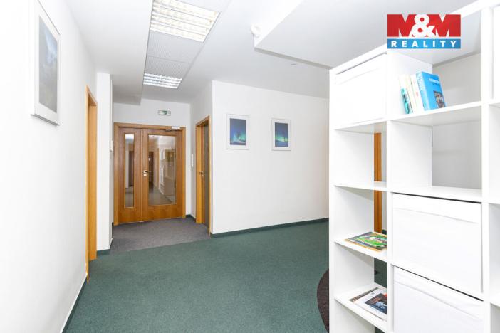 Pronájem kanceláře, Pardubice - Zelené Předměstí, 331 m2