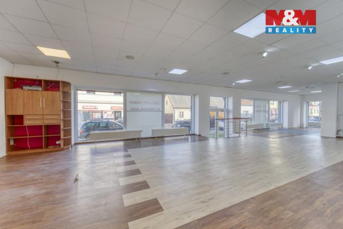 Pronájem obchodního prostoru, Praha - Uhříněves, Přátelství, 135 m2
