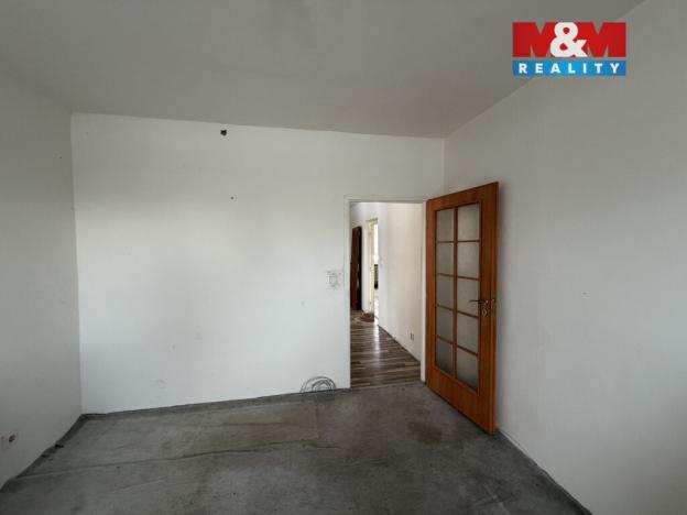 Prodej bytu 3+1, Karviná - Ráj, Božkova, 56 m2