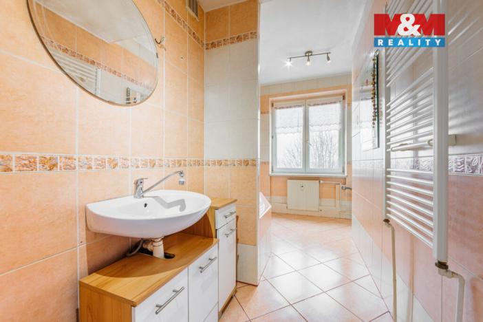 Pronájem bytu 3+1, Bukovany, 84 m2