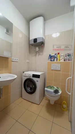 Pronájem bytu 1+kk, Brno, Rakovecká, 22 m2