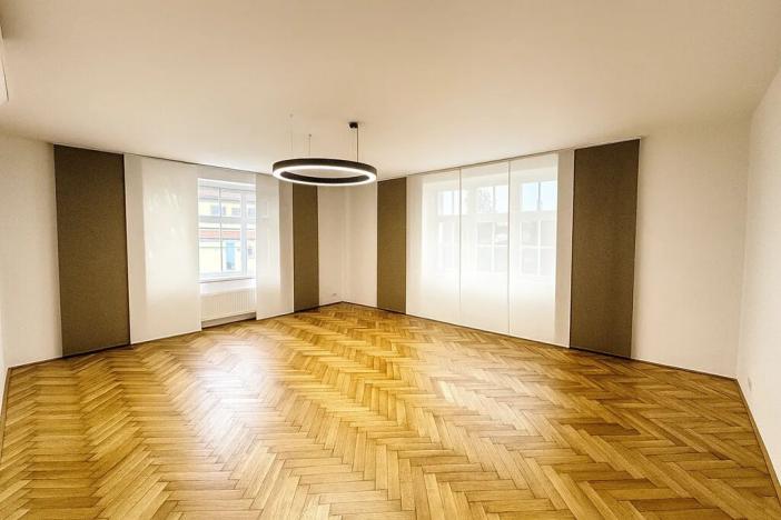 Pronájem bytu 3+1, Praha - Dejvice, 136 m2