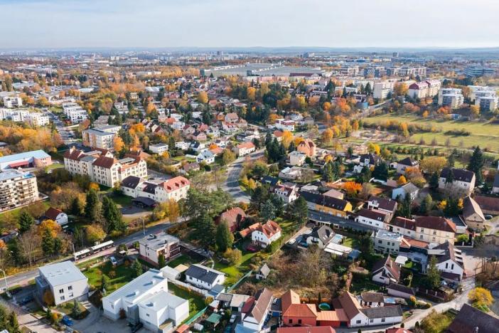 Prodej pozemku pro bydlení, Praha - Zličín, Hrozenkovská, 1647 m2