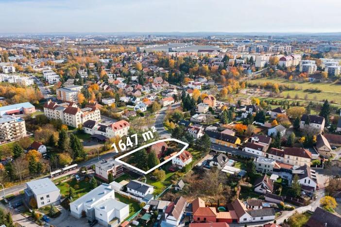 Prodej pozemku pro bydlení, Praha - Zličín, Hrozenkovská, 1647 m2