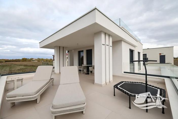 Prodej vily, Privlaka, Chorvatsko, 135 m2