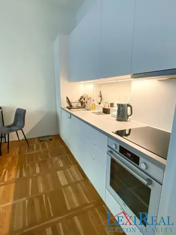 Pronájem bytu 2+kk, Praha - Libeň, Pod Čertovou skalou, 38 m2