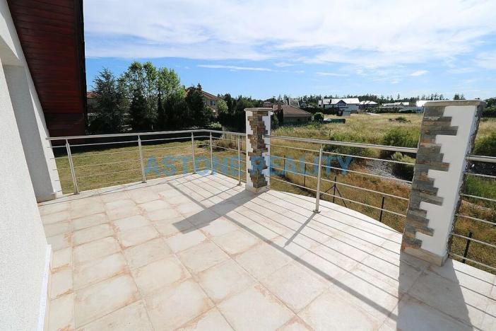 Pronájem rodinného domu, Trnová, 370 m2