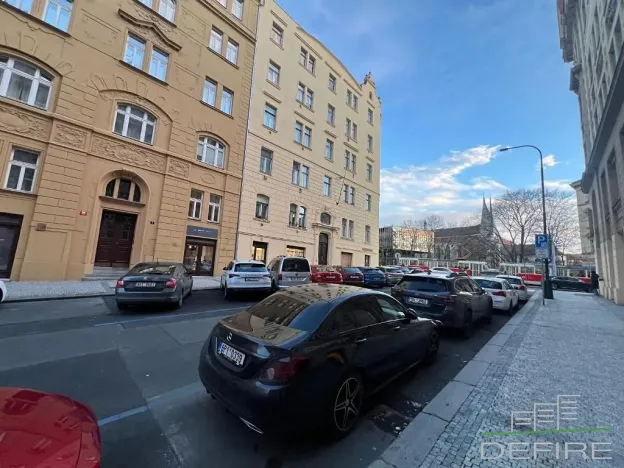 Prodej komerční nemovitosti, Praha - Nové Město, Dittrichova, 77 m2