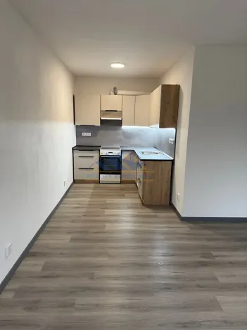 Pronájem bytu 2+kk, Hořovice, Višňová, 43 m2