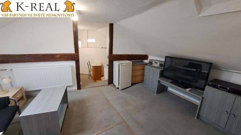 Pronájem bytu 1+kk, Roštín, 30 m2