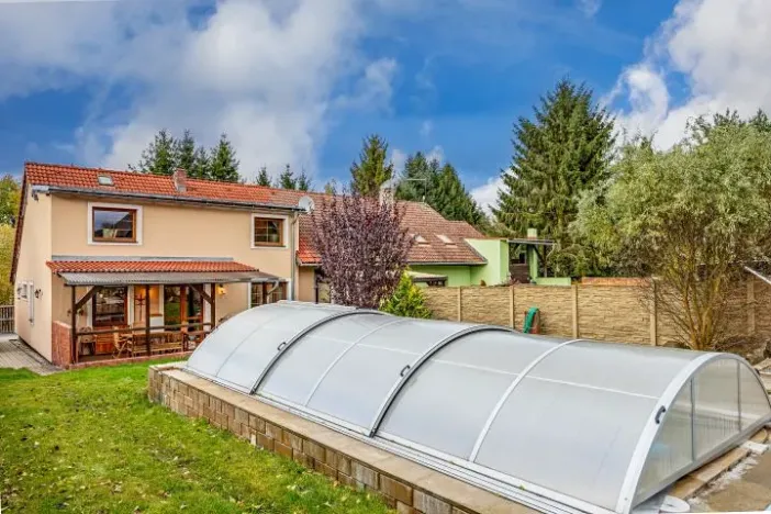 Prodej rodinného domu, Sulice, Rovná, 185 m2