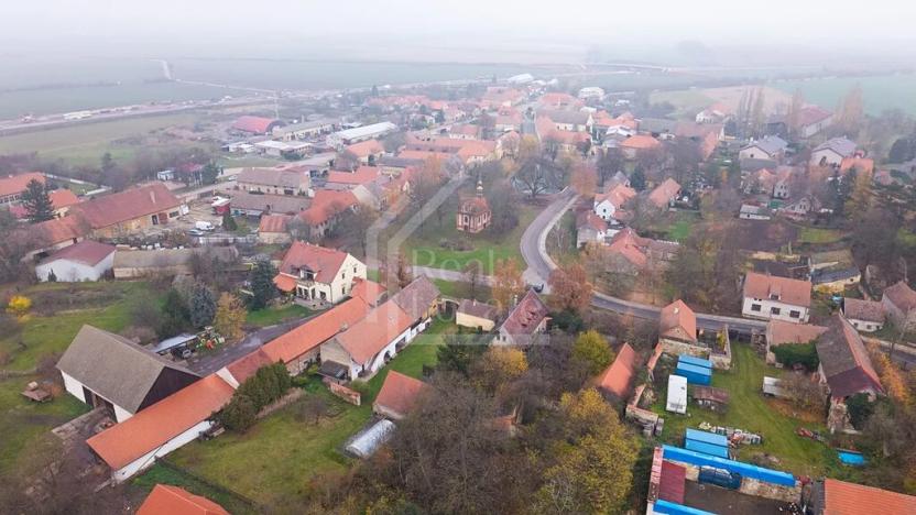 Prodej podílu pozemku, Třebíz, 161602 m2