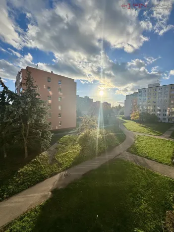 Prodej bytu 3+1, Kladno, Vít. Nezvala, 65 m2